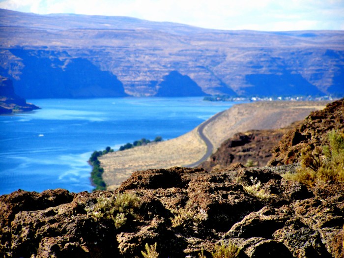 Crossing the Columbian River in Washington State.