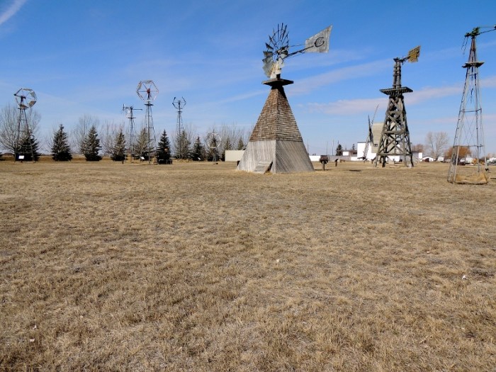 Etzikom Windmill Museum