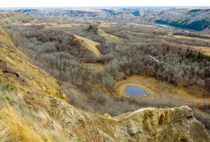 Walking along the ridge...